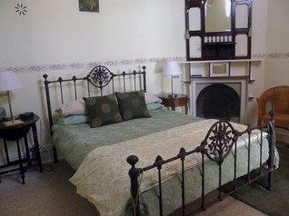 Araluen Old Courthouse - Accommodation Gold Coast 3