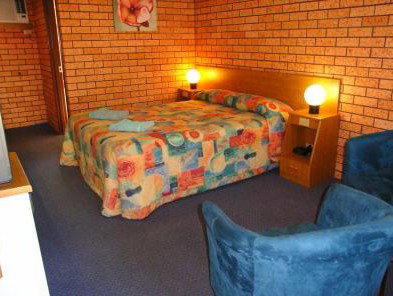 Royal Palms Motor Inn - Accommodation Gold Coast 2