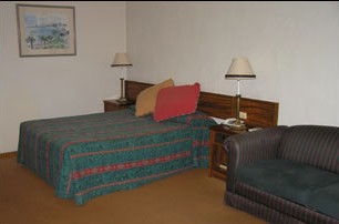 Seaton Arms Motor Inn - Accommodation Gold Coast 0