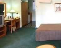 Young Federation Motor Inn - Accommodation Gold Coast 0