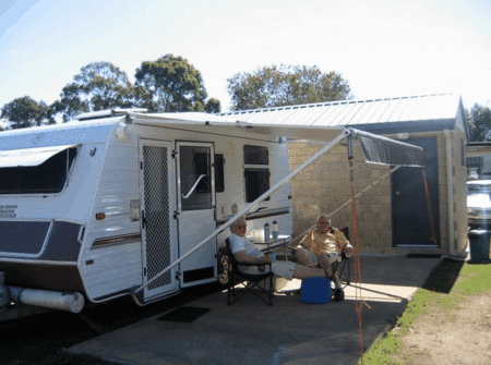 Glenlodge Caravan Village - Accommodation Gold Coast 0