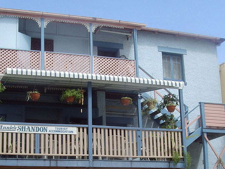 Annies Shandon Inn - Accommodation Gold Coast 0