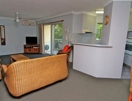 Paradise Grove Holiday Apartments - Accommodation Gold Coast 2