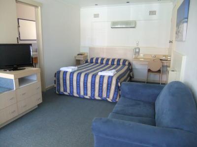 Country Comfort Cowra Countryman Motor Inn - Gold Coast 4U 2