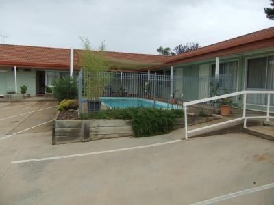 Country Comfort Cowra Countryman Motor Inn - Gold Coast 4U 3