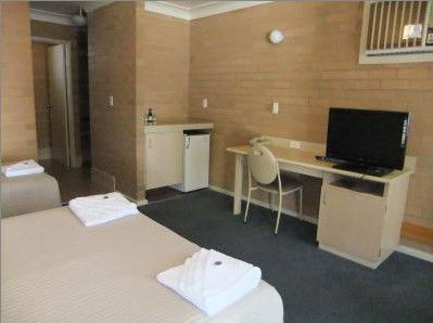 Country Comfort Cowra Countryman Motor Inn - Gold Coast 4U 4