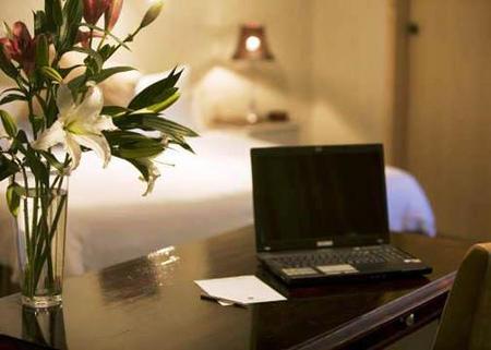 Quality Inn Presidential - Accommodation Gold Coast 2