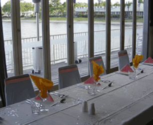 Waterfront Hotel - 1 Gold Coast 1