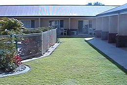 Emerald Explorers Inn - Gold Coast 4U 0