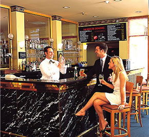 Chifley On South Terrace - Accommodation Gold Coast 3