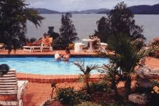 Galway Downs Lakeside Country House - Accommodation Gold Coast