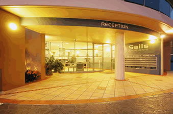 Sails Apartments - Gold Coast 4U 9