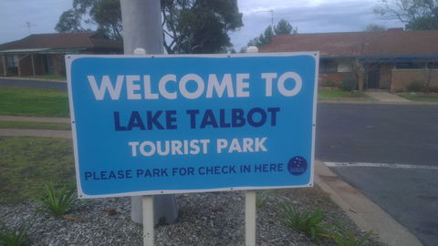 Lake Talbot Tourist Park - Accommodation Gold Coast 2