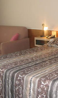 Comfort Inn Central Deborah - Gold Coast 4U 1