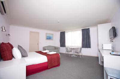 Hume Villa Motor Inn - Accommodation Gold Coast 3