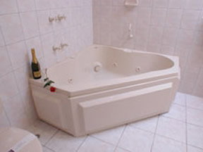 Hume Villa Motor Inn - Accommodation Gold Coast 4