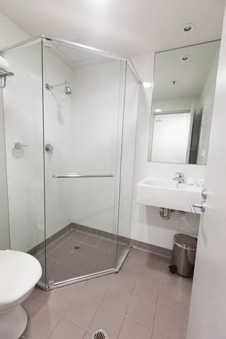 Y Hotel Hyde Park - Accommodation Gold Coast 4