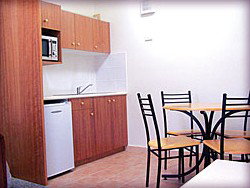 Pioneer Way Motel - Accommodation Gold Coast 2