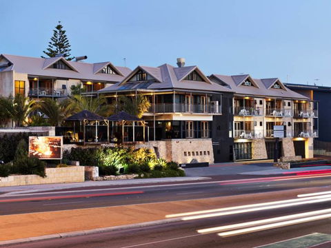 Sunmoon Boutique Resort - Accommodation Gold Coast 0