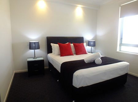 Pacific Marina Apartments - Accommodation Gold Coast 7