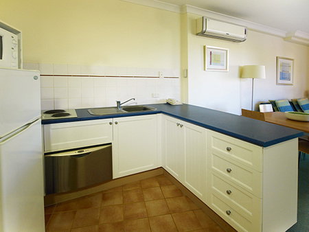Oaks Calypso Plaza - Accommodation Gold Coast 2