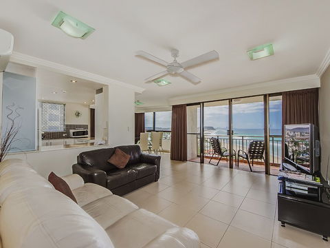 Princess Palm On The Beach - Accommodation Gold Coast 5