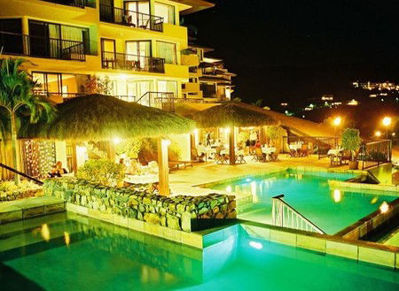 Waters Edge Resort - Accommodation Gold Coast 1