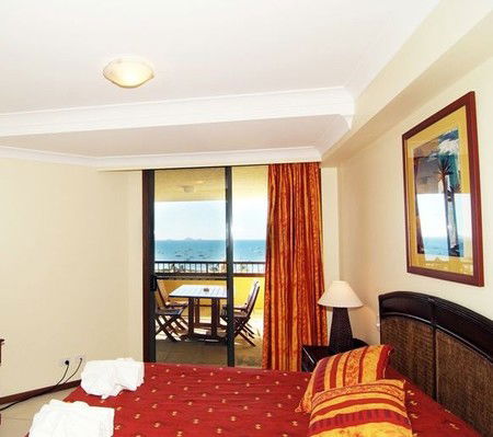 Waters Edge Resort - Accommodation Gold Coast 3