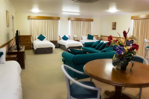 White Lace Motor Inn - Accommodation Gold Coast 4