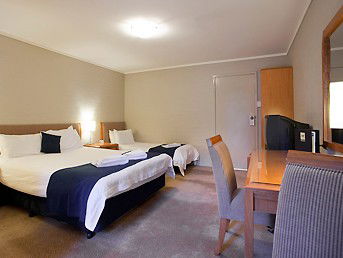 Ibis Styles Canberra Narrabundah - Accommodation Gold Coast 2