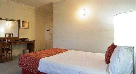 The Diplomat Hotel - Accommodation Gold Coast 1