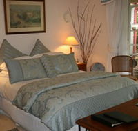 Noosa Valley Manor - Bed And Breakfast - Gold Coast 4U