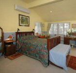 Main Creek Bower - Accommodation Gold Coast