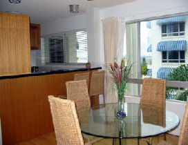 Estoril On Moffat Holiday Apartments - Accommodation Gold Coast 3