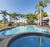 Oaks Oasis
