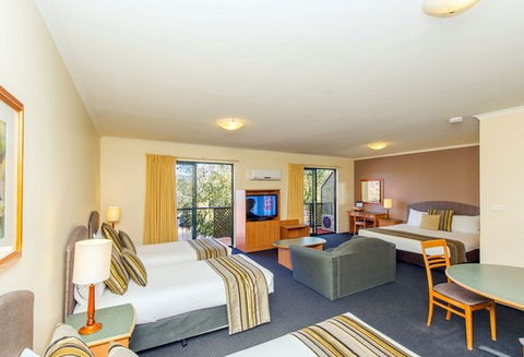 Alpha Hotel Canberra - Accommodation Gold Coast 4
