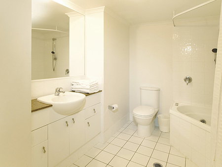 Oaks Seaforth Resort - Accommodation Gold Coast 4