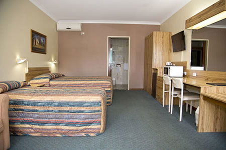 Cumberland Motor Inn - Accommodation Gold Coast 5