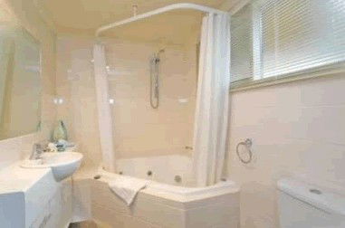 Whitecrest Great Ocean Road Resort - Accommodation Gold Coast 3