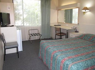 Acacia Motel - Accommodation Gold Coast 0