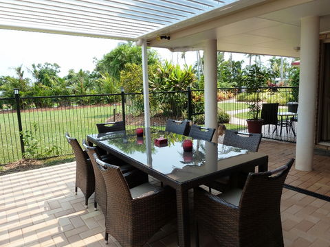 Montage Beach Apartments - Accommodation Gold Coast 4