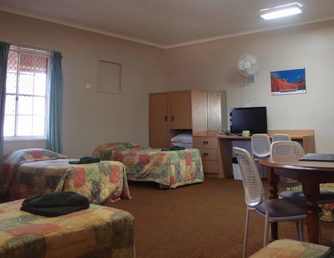 Bluestone Motor Inn - Accommodation Gold Coast 1