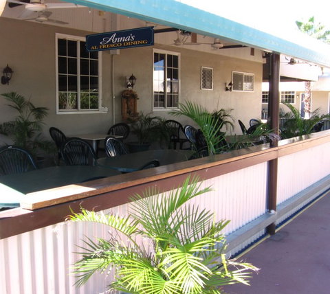 Bluestone Motor Inn - Accommodation Gold Coast 2