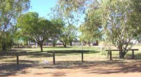 Threeways Roadhouse Tourist Park - Accommodation Gold Coast 2