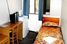 Acacia Inner City Inn - Accommodation Gold Coast 3