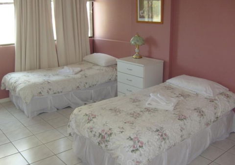 Queensleigh Holiday Apartments - Accommodation Gold Coast 3