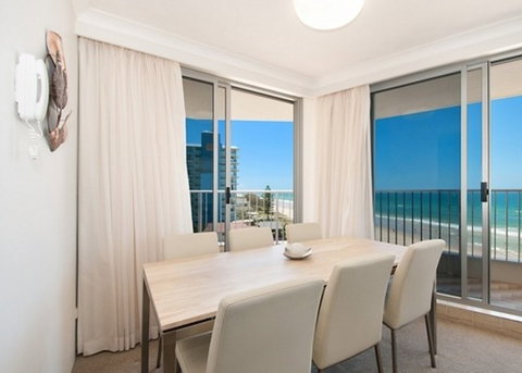 Beachside Tower - Accommodation Gold Coast 2