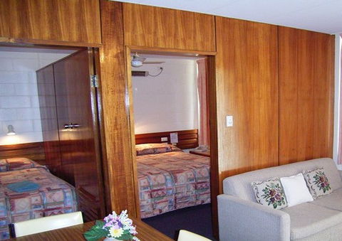 Motel Carnarvon - Accommodation Gold Coast 1