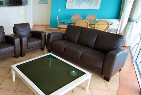 Surfers Mayfair - Accommodation Gold Coast 1