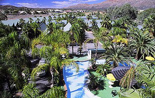 Desert Palms Resort - Accommodation Gold Coast 4